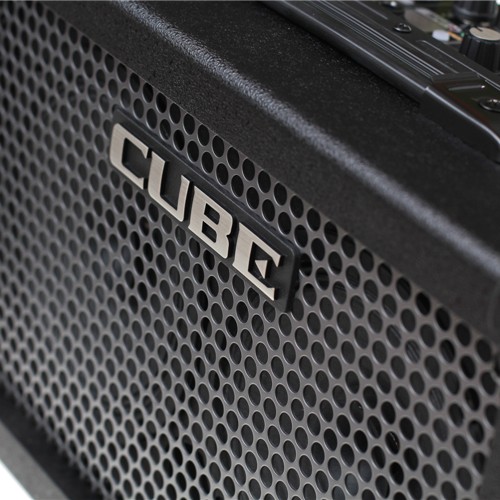 Roland CUBE STREET 音箱