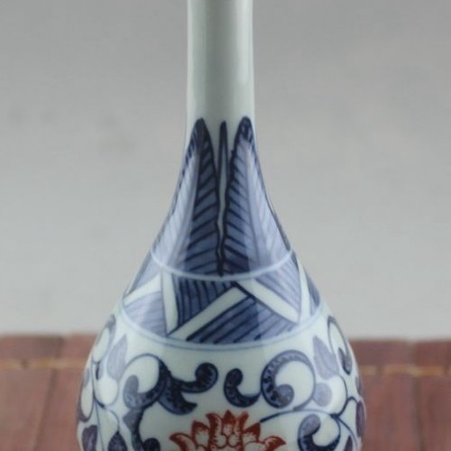 手繪花青花瓷花瓶 