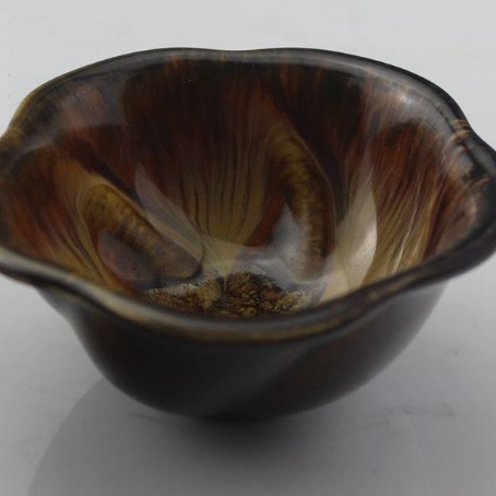 砂金釉陶瓷花形茶杯