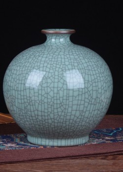 裂紋石榴 青釉開片花瓶