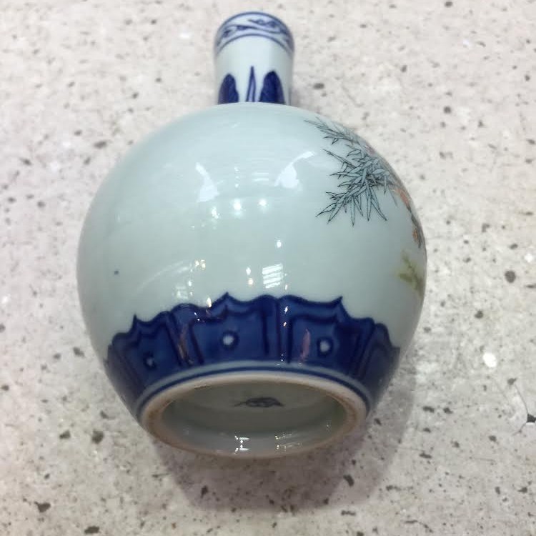 手繪青花瓷花瓶