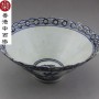 青花花邊瓷碗