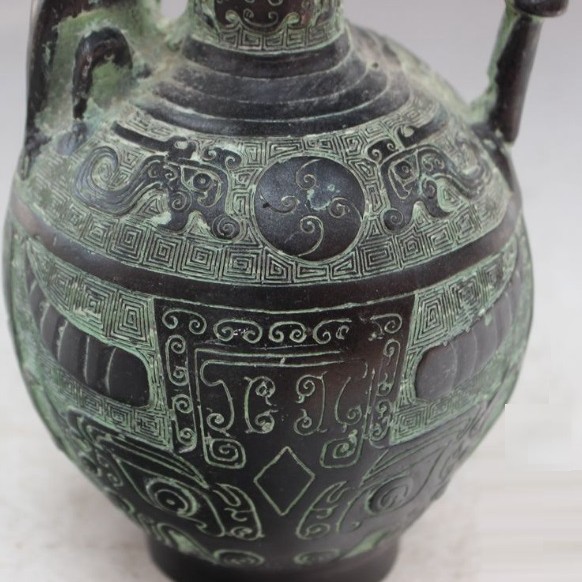 精雕獸頭 酒壺 