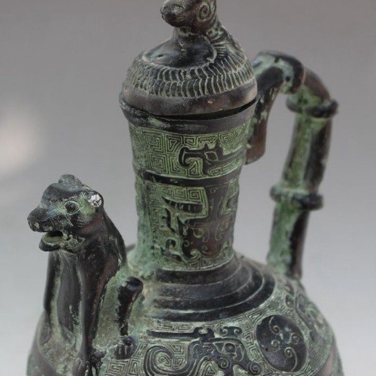 精雕獸頭 酒壺 