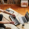 NI Komplete KONTROL M32 MIDI KEYBOARDS