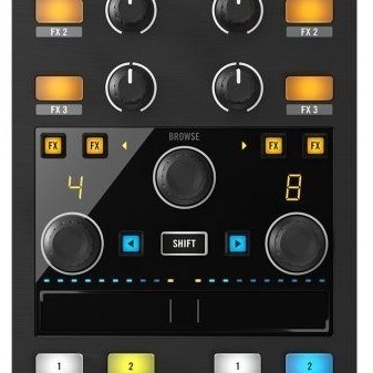Native Instruments Traktor Kontrol X1 mk2 DJ controller