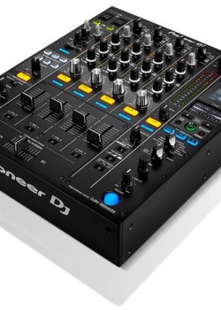 Pioneer DJM-900NXS2 4-channel professional DJ mixer