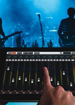 SOUNDCRAFT UI16 Professional Audio Mixers