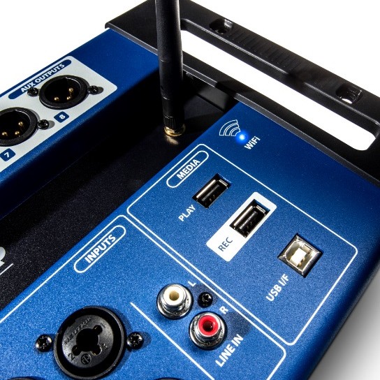 SOUNDCRAFT UI24R Professional Audio Mixers