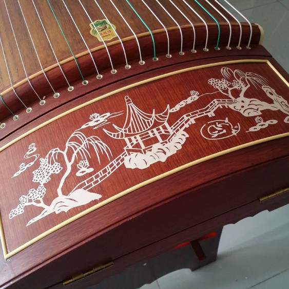 敦煌古箏 天真元韻 694T 煙雨江南 圖案