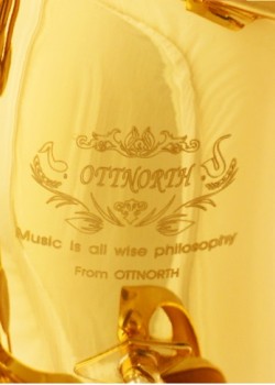 Ottnorth Alto SAXOPHONE 中音降E調   金色