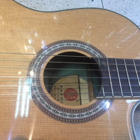 CALVIN SANG CS-3920C 缺角古典結他