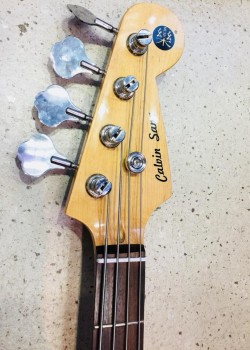 CALVIN SANG  JASS BASS 低音結他