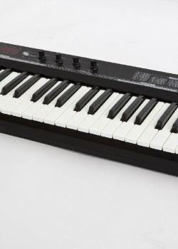 WORLDE KS49A MIDI 49 鍵盤控制器