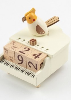 小鋼琴日曆音樂盒 木質音樂盒 MUSIC BOX